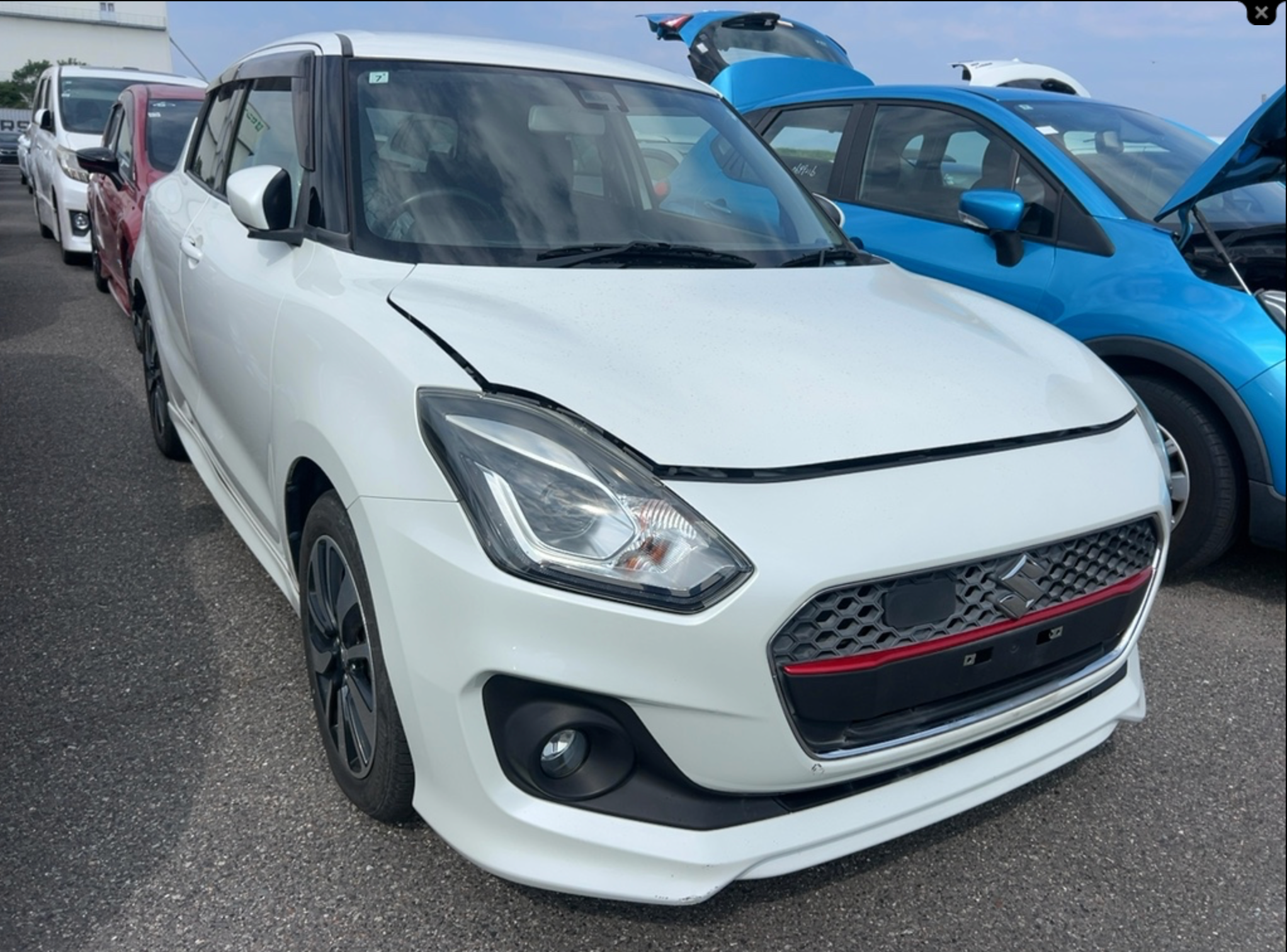 2017 Suzuki Swift Hybrid RS – White – Grade 4 – €10,950