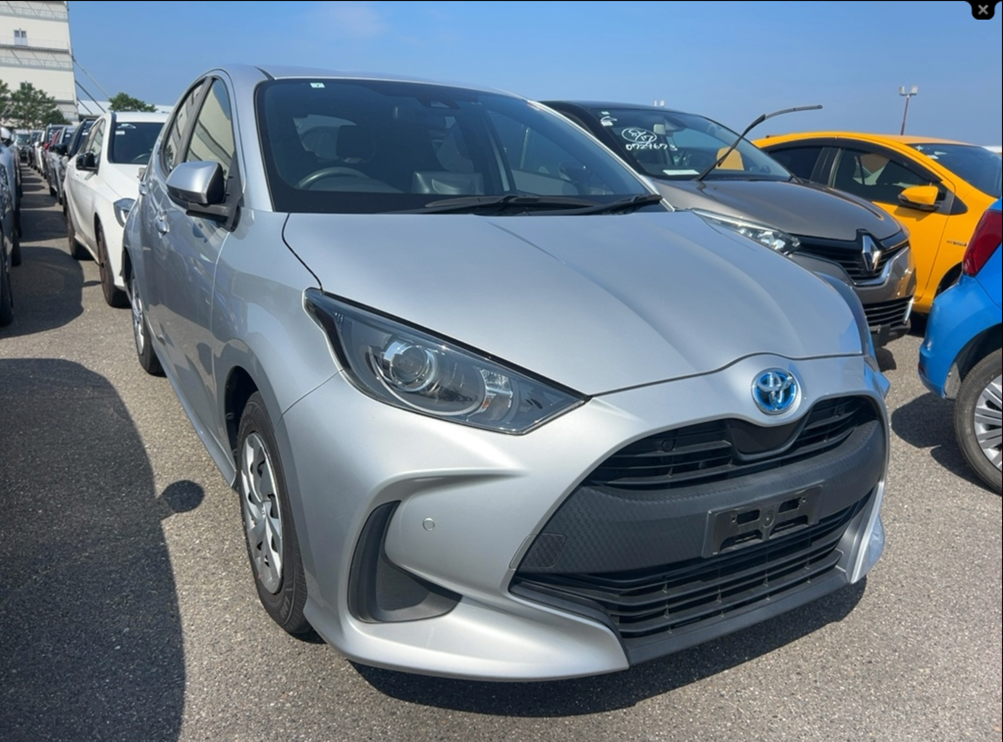 2022 Toyota Yaris 1.5 Hybrid X Automatic – Silver – Grade 4 – €14,450