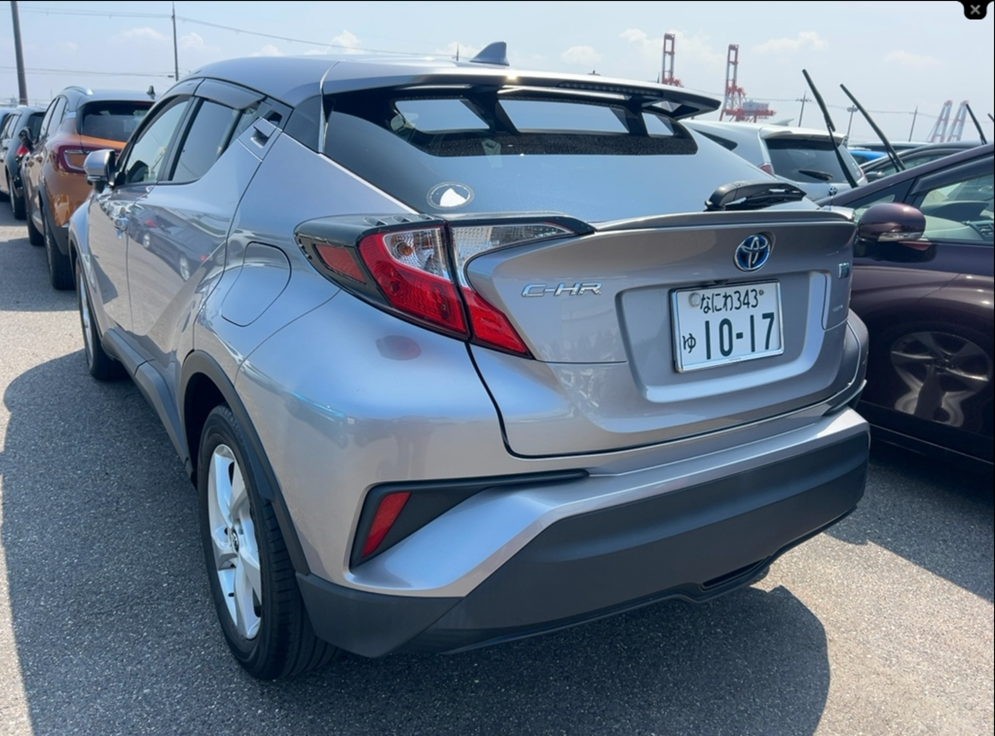 2017 Toyota C-HR 1.8 Hybrid S – Champagne – €14,450