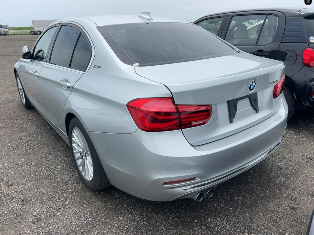 2016 BMW 330e iPerformance Plug-in Hybrid Automatic – Low Mileage – €14,950
