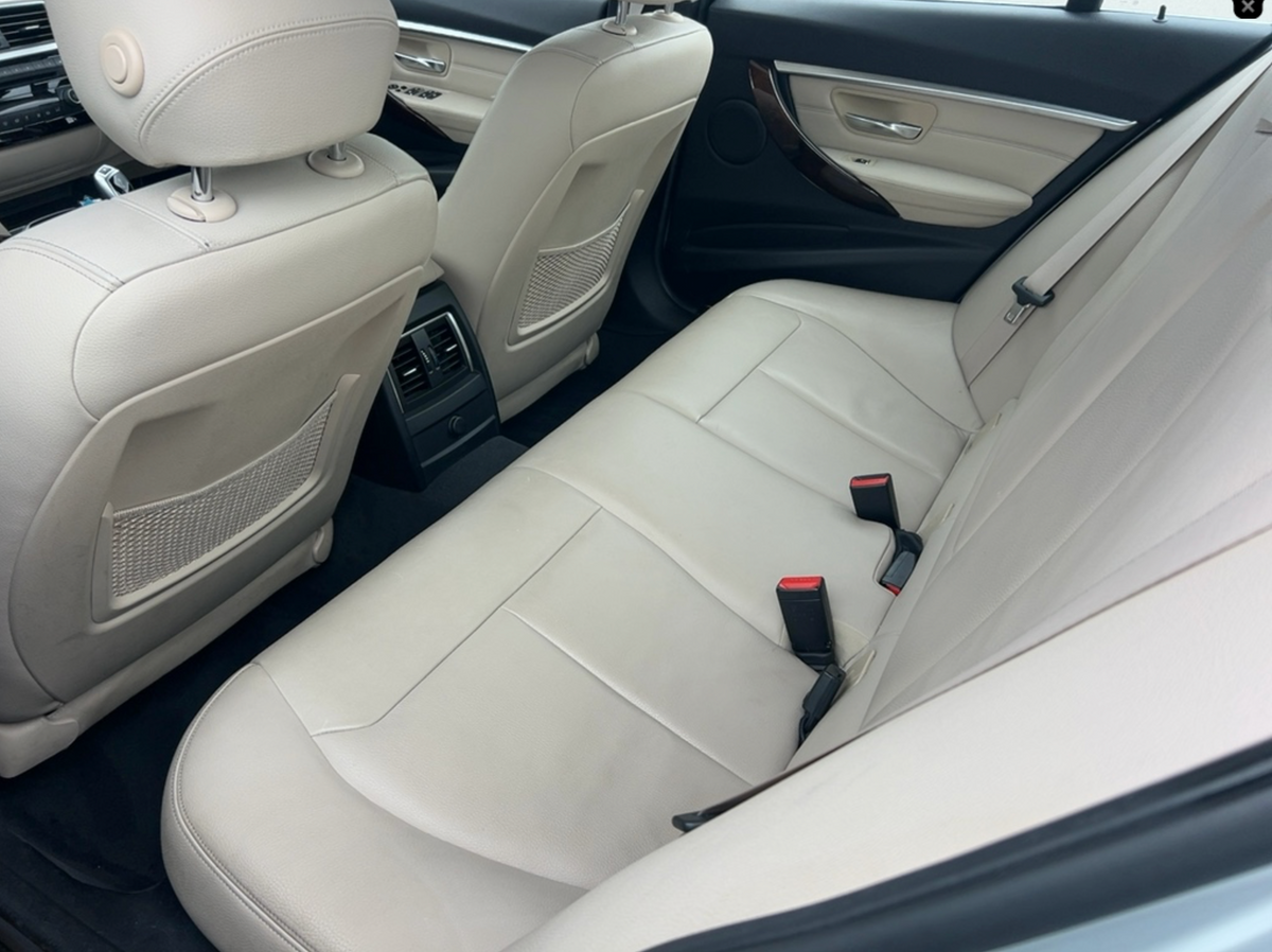 2016 BMW 330e iPerformance Plug-in Hybrid Automatic – €14,950