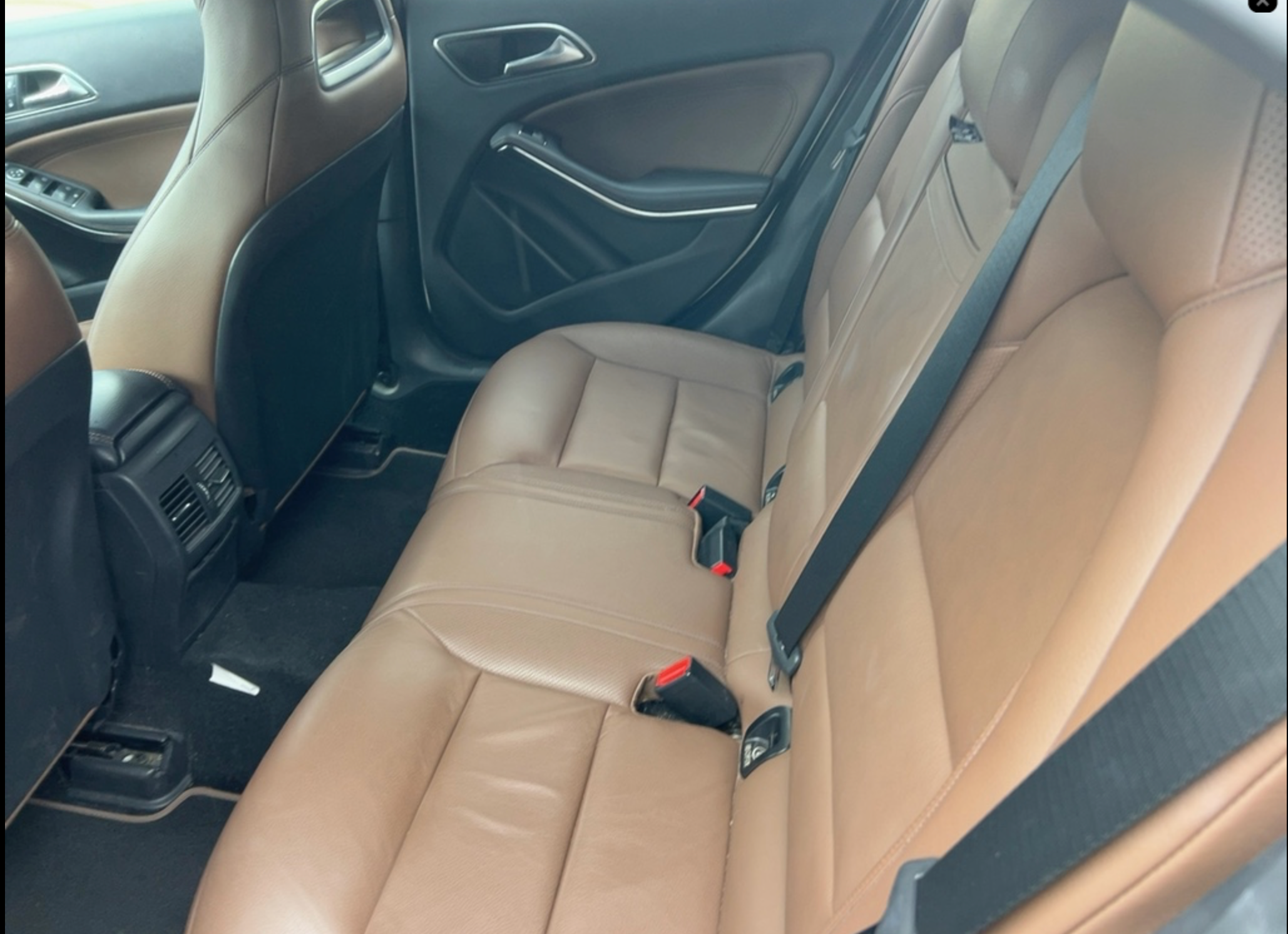 Mercedes-Benz A180 BlueEFFICIENCY 1.6 Automatic – Only 87,000 KM – €10,450